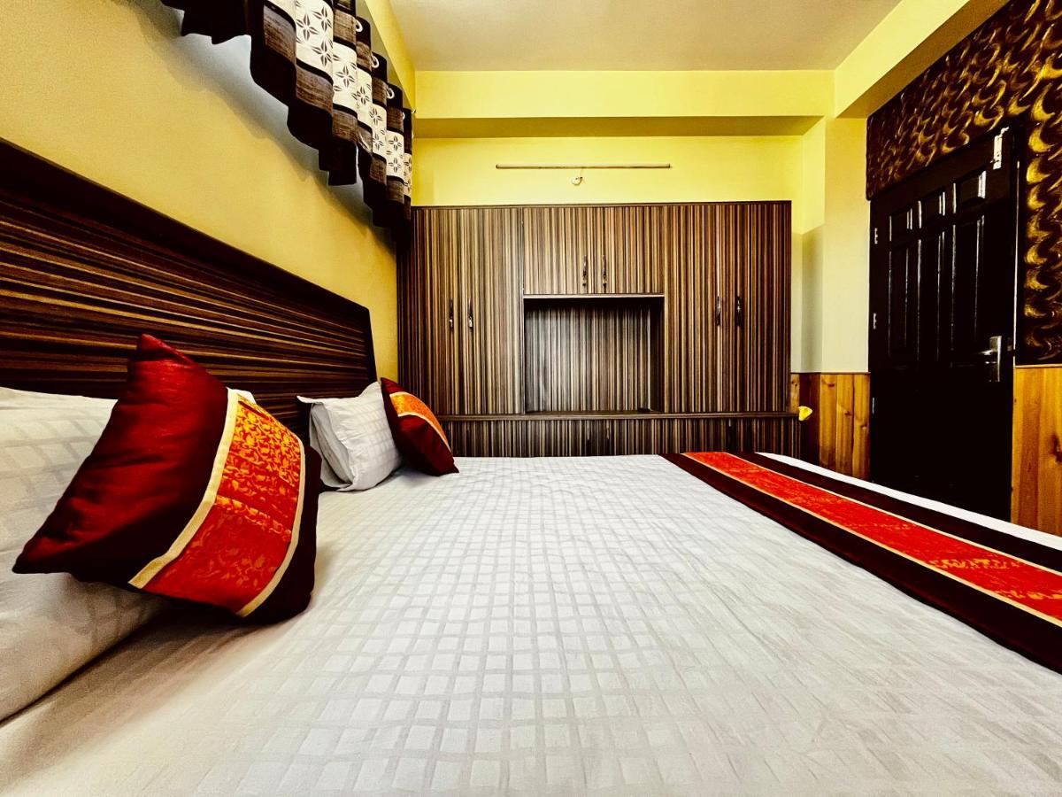 Nirvana Rooms 심라 외부 사진